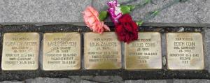 Stolpersteine für die Geschwister Zamory
